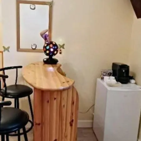Tatil Evi Maison De Spacieuse Avec Cour Privative, Proche Des Commerces Et Activites De Plein Air. - Fr-1-489-375